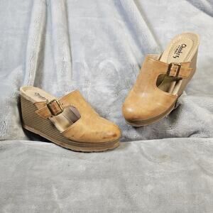 Cheeks Fit Body Womens 8 Tan Leather Wedge Mule Clogs Comfort